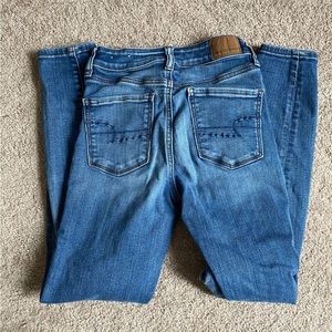 American Eagle skinny jeans